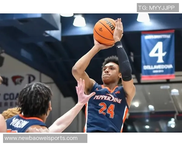 墨菲盛赞球队新秀潜力无限未来发展前景广阔令人期待